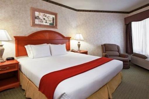 фото отеля Holiday Inn Express Grove City