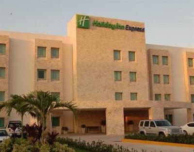 фото отеля Holiday Inn Express Paraiso Dos Bocas