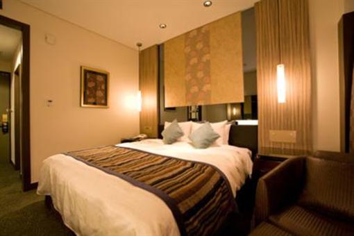 фото отеля Okinawa Kariyushi Urban Resort Naha