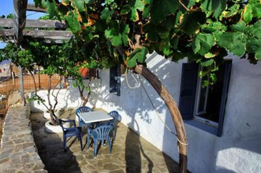 фото отеля Agios Pavlos Studios