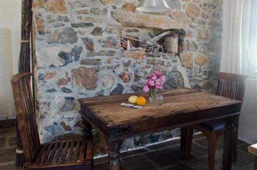 фото отеля Agios Pavlos Studios