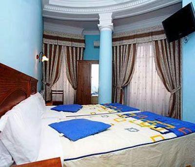 фото отеля Hostal Alcazar Regis