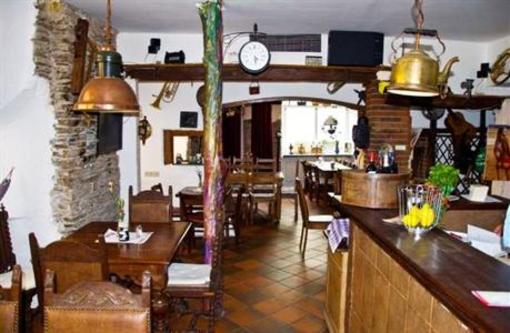 фото отеля Osteria & Gasthaus Ravene Cochem