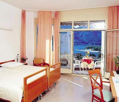 фото отеля Hotel Kurhaus Casa Sant'Agnese Muralto