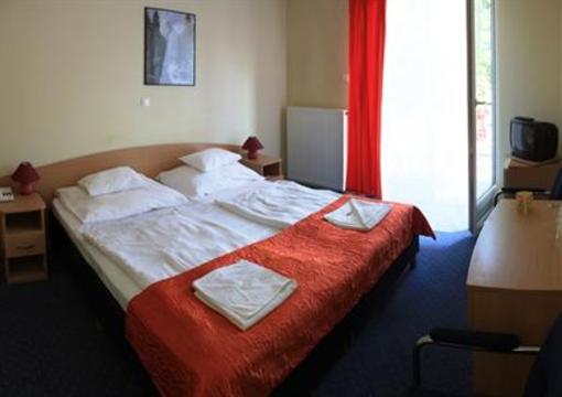 фото отеля Papillon Apartment