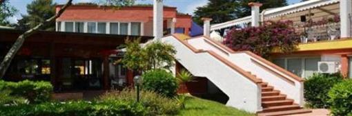 фото отеля La Serra Holiday Village & Beach Resort