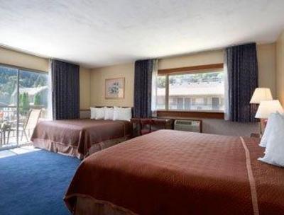 фото отеля Travelodge Portland City Center