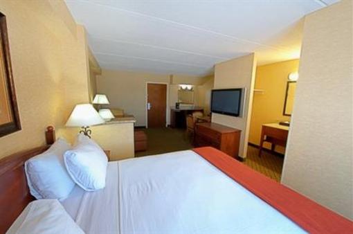 фото отеля Holiday Inn Express Hotel & Suites Tempe