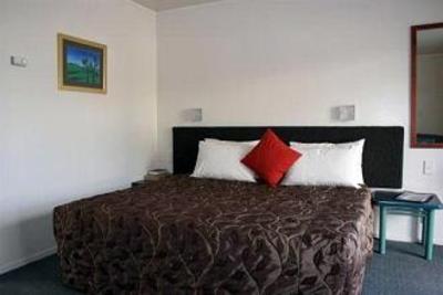 фото отеля Birchwood Spa Motel