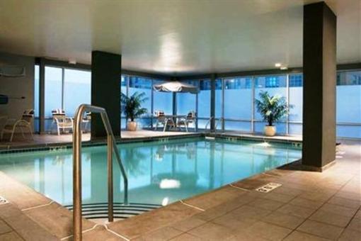 фото отеля Hampton Inn & Suites St. Louis at Forest Park