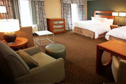 фото отеля Hampton Inn & Suites St. Louis at Forest Park