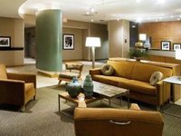 Hampton Inn & Suites St. Louis at Forest Park