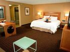 фото отеля Hampton Inn & Suites St. Louis at Forest Park