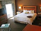 фото отеля Hampton Inn & Suites St. Louis at Forest Park