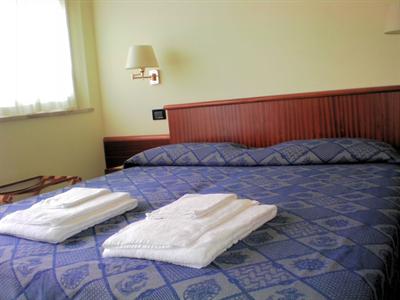 фото отеля Hotel Garni Avana