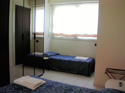 фото отеля Hotel Garni Avana