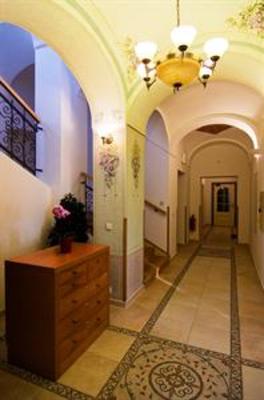 фото отеля Castle Residence Praha