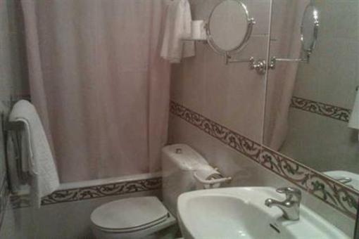 фото отеля Hostal Playa Madrid