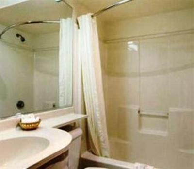 фото отеля Microtel Inn And Suites Anchorage