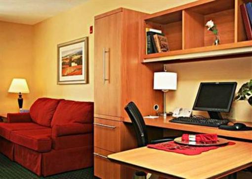 фото отеля TownePlace Suites Phoenix Metrocenter Mall