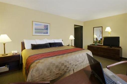 фото отеля BEST WESTERN Eagle Rock Inn