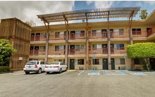фото отеля BEST WESTERN Eagle Rock Inn