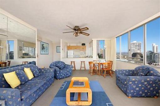 фото отеля Quarterdeck Apartments Gold Coast