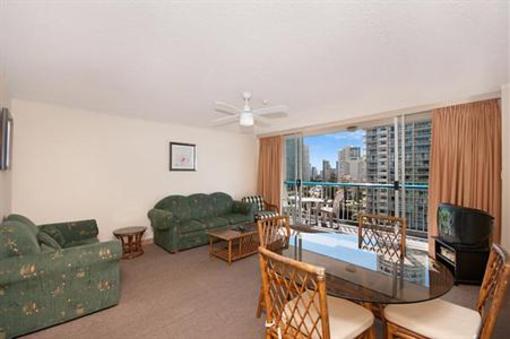 фото отеля Quarterdeck Apartments Gold Coast