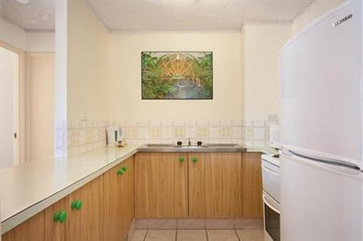 фото отеля Quarterdeck Apartments Gold Coast