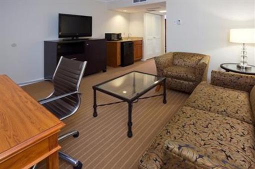 фото отеля Crowne Plaza Hotel Madison