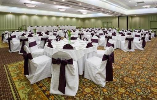 фото отеля Crowne Plaza Hotel Madison
