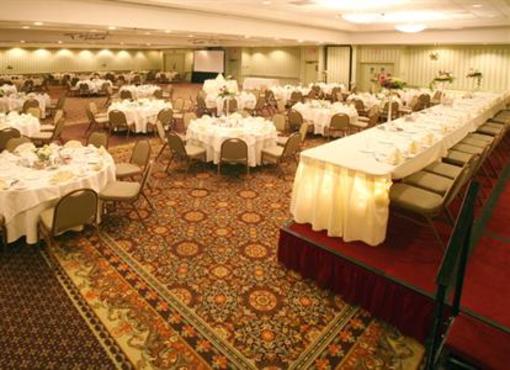 фото отеля Crowne Plaza Hotel Madison