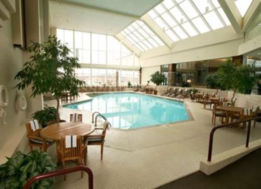 фото отеля Crowne Plaza Hotel Madison