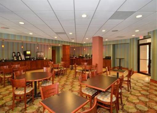 фото отеля BEST WESTERN Plus Towson Baltimore North Hotel & Suites