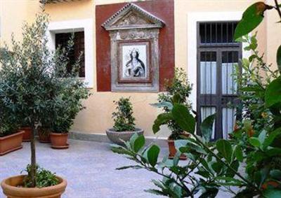 фото отеля Al Giardino dell'Alloro