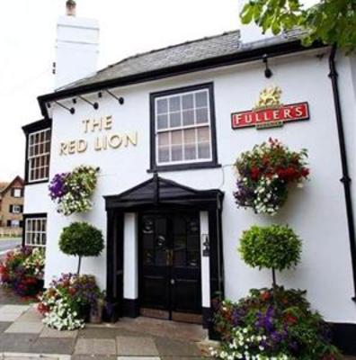 фото отеля The Red Lion Hotel Hillingdon London