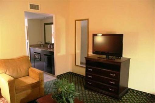 фото отеля Hampton Inn Airport South Irving