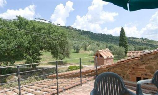 фото отеля Antico Casale Di Monte Gualandro Country House Tuoro sul Trasimeno