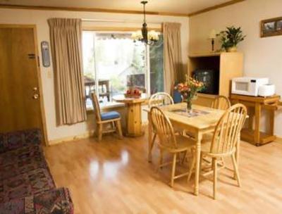 фото отеля Comfort Inn & Suites Airport Reno
