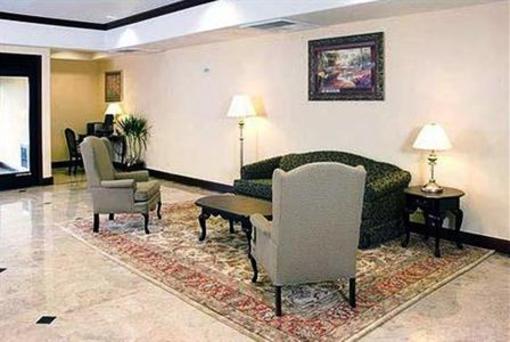 фото отеля Comfort Inn & Suites Airport Reno
