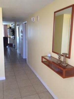 фото отеля Condos at Marina Bay Club Sunny Isles Beach