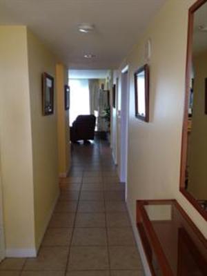 фото отеля Condos at Marina Bay Club Sunny Isles Beach
