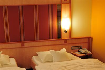 фото отеля Hotel Rio Karlsruhe