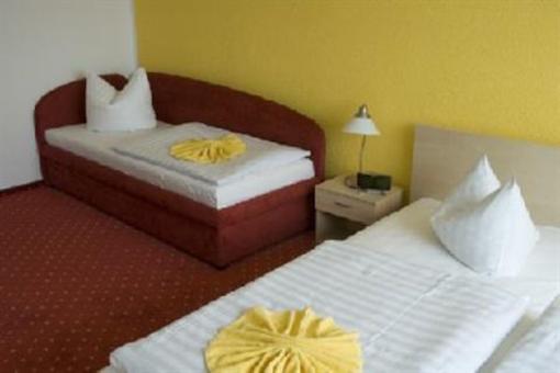 фото отеля Berolina Airport Hotel