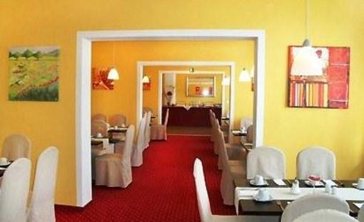 фото отеля Berolina Airport Hotel