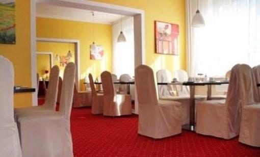 фото отеля Berolina Airport Hotel