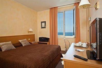 фото отеля BEST WESTERN Hotel Prince de Galles