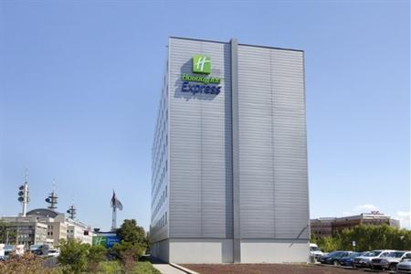фото отеля Holiday Inn Express Geneva Airport