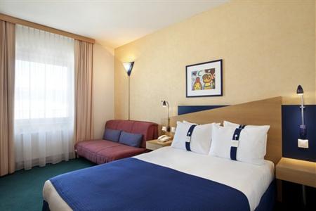 фото отеля Holiday Inn Express Geneva Airport