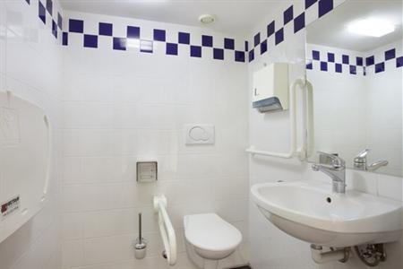 фото отеля Holiday Inn Express Geneva Airport